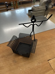 F7612405-5DD7-49DD-88E0-9F957E93CA1E 1 105 c